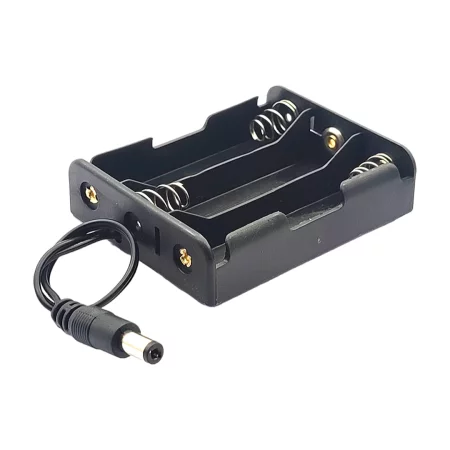 Akkukotelo kolmelle 18650-akulle, 11,1V, 5,5x2,1mm liitin