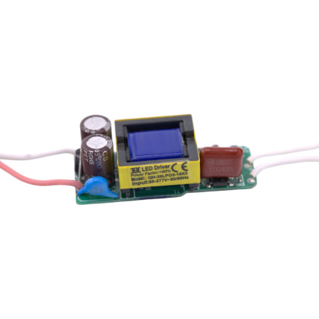 Alimentatore per 6-10 LED da 3W, 9-34V, 600mA