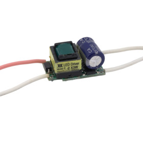 Fuente de alimentación para 1-2 unidades LED de 3W, 2-7V