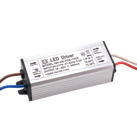 Fuente de alimentación LED 18-40V 900mA IP67