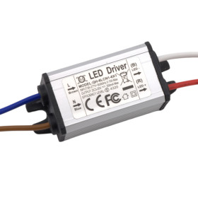 Strømforsyning til 1-6 stk 1W LED, 3-20V, 350mA, IP67, AMPUL.eu