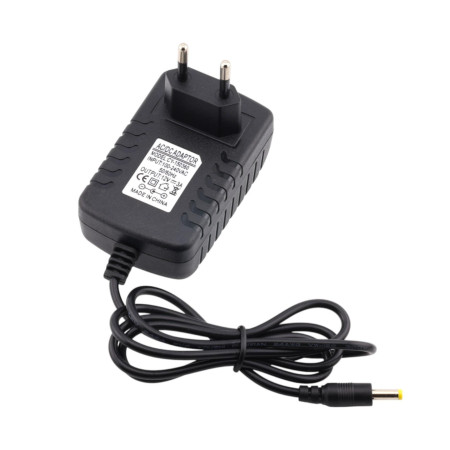 Alimentatore 12V 3A con connettore 4,0x1,7 mm