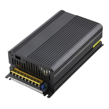 Strømforsyning 24V 62,5A 1500W i industrielt design