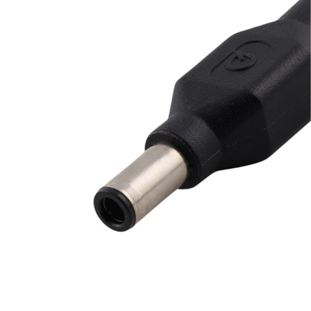 DC-liitinmuunnin 5,5x2,1 mm - 6,0x3,7 mm, musta