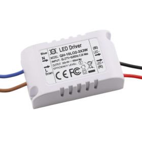 Alimentatore per 2-3 LED da 3W, 5-10V, 900mA, 10W