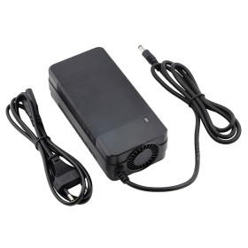 Napájací zdroj 58.8V 4A pre Li-ion batérie, 5.5x2.1mm